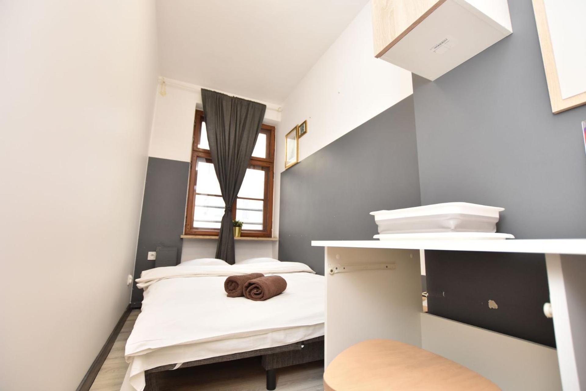 Dukes Hostel - Pokoje Prywatne, Rynek Wrocław Extérieur photo