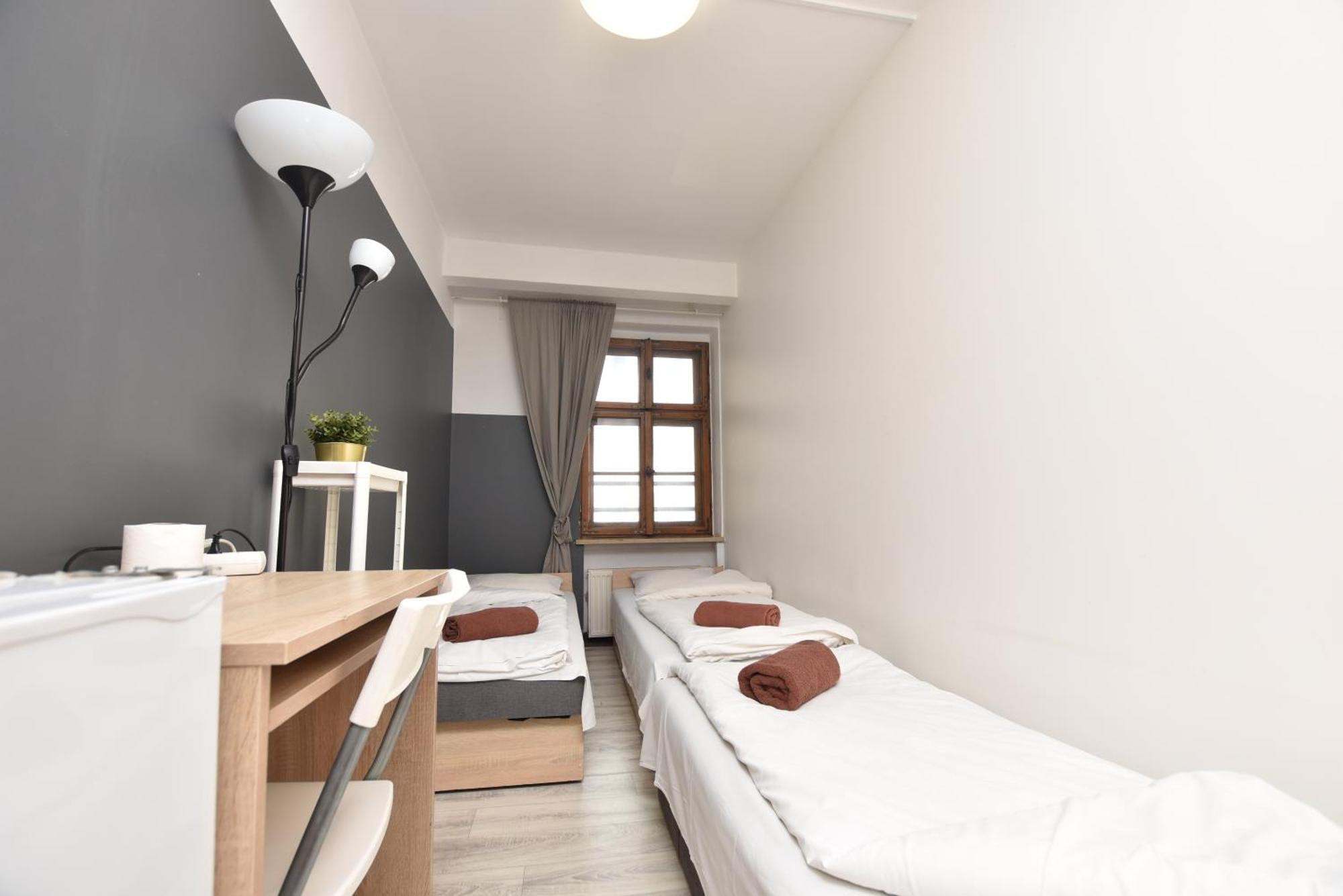Dukes Hostel - Pokoje Prywatne, Rynek Wrocław Extérieur photo